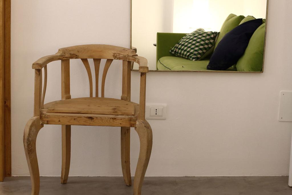 Notia Rooms Noto Rum bild